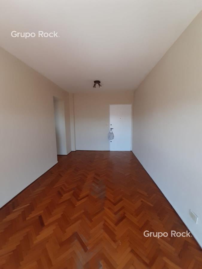 Foto de Tres ambientes y medio en piso alto luminoso en Almagro!, imagen 2