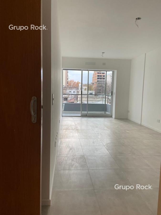 Foto de Departamento un ambiente en Floresta, imagen 2