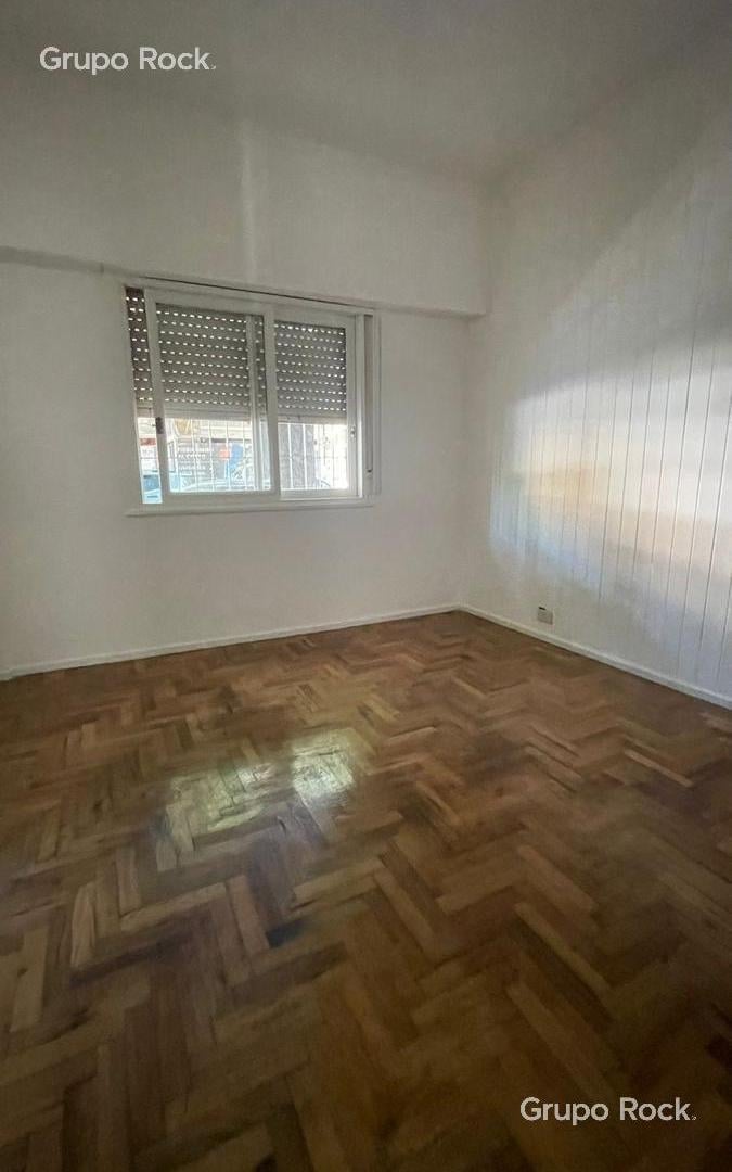 Foto de Departamento de 3 amb en PB con patio en Colegiales!, imagen 3