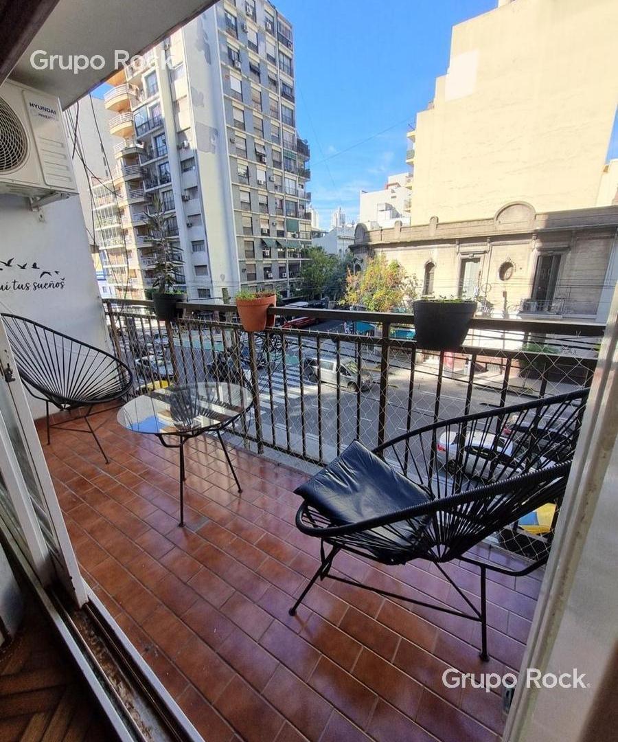 Foto de Un ambiente grande con balcon en Palermo, imagen 4
