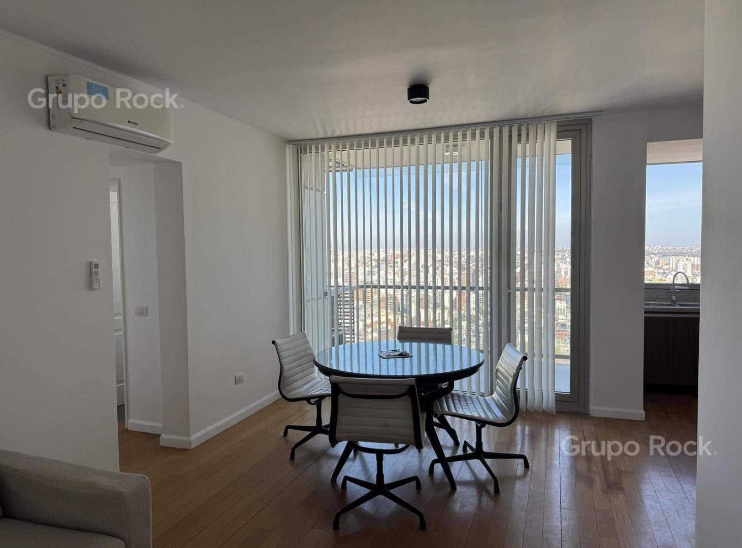 Foto de Torre Montañeses Piso Altisimo, imagen 1