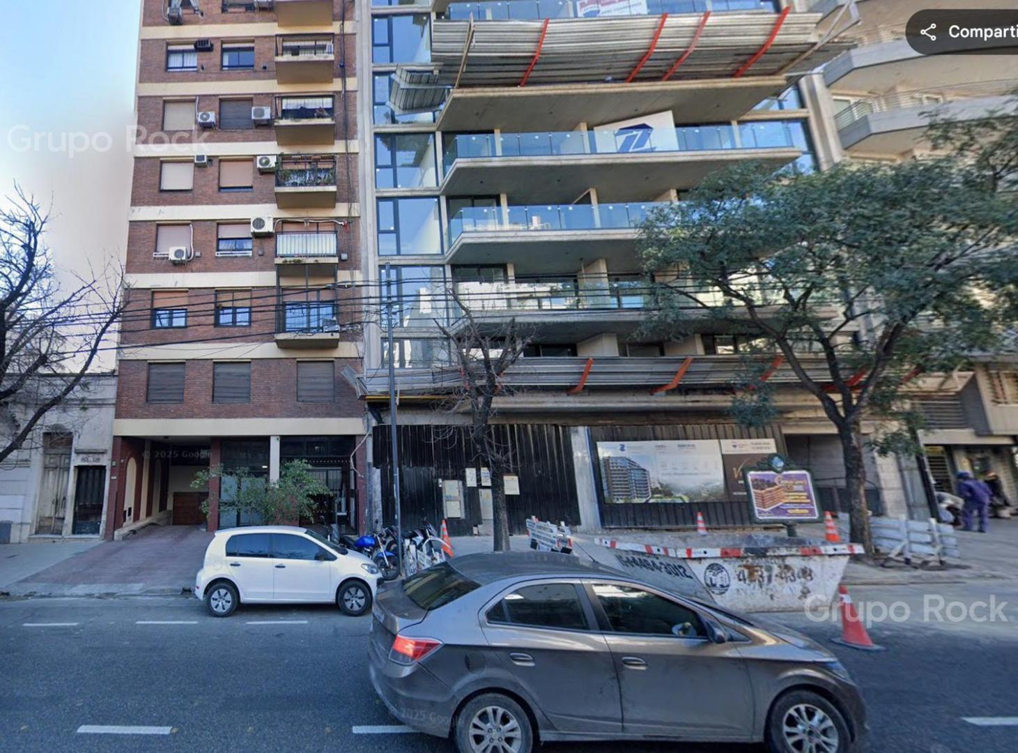 Foto de 11 Cocheras fijas sobre Av. Directorio, imagen 1