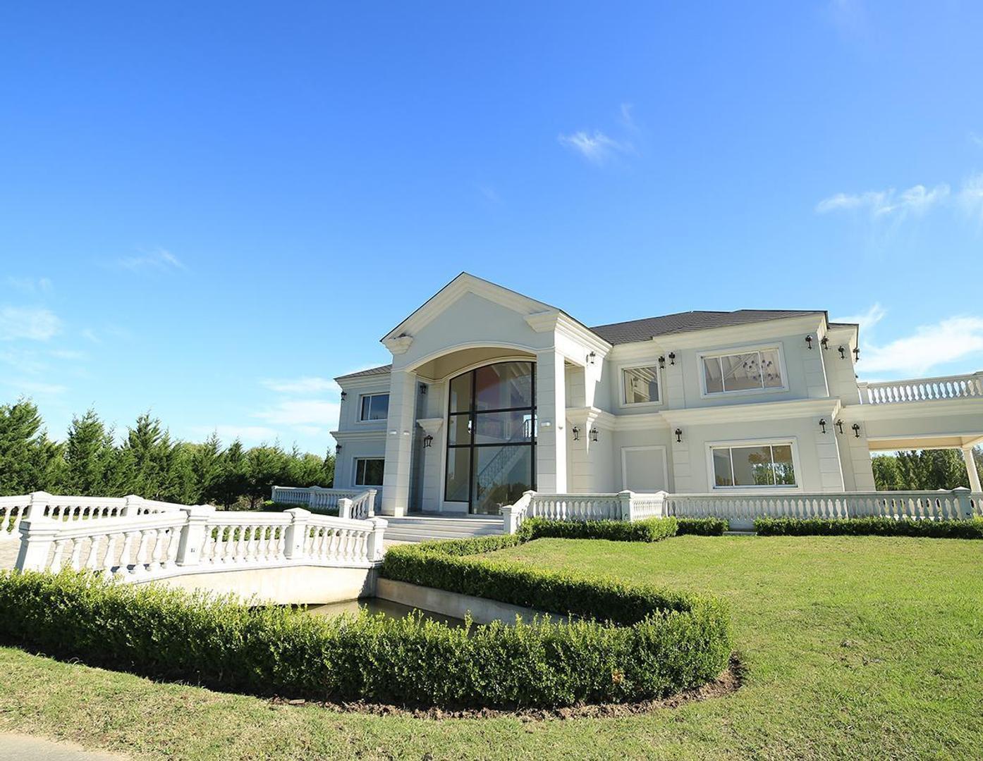 Venta | Lote 899 m² | Chateau Pilar
