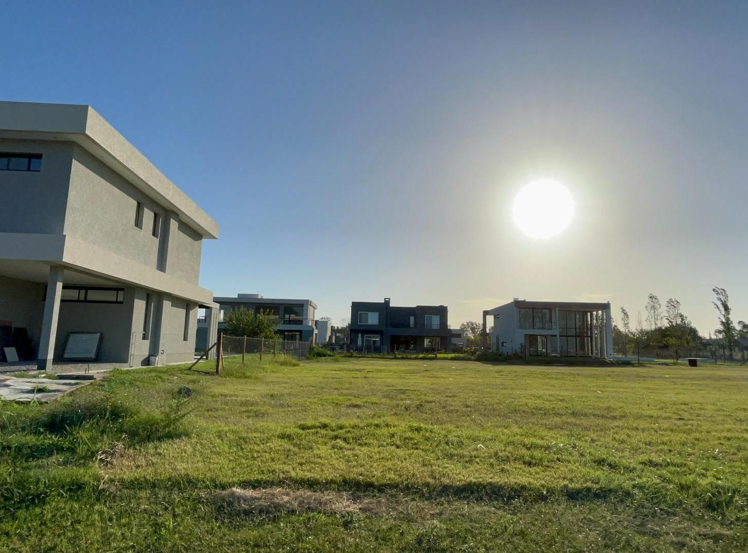 Lote central en venta Chateau Pilar