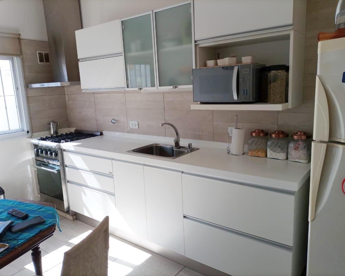 Venta Departamento en Planta Alta Quilmes Sur 1