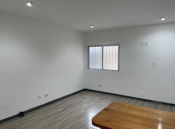Alquiler Departamento 3 ambientes Bernal. 5