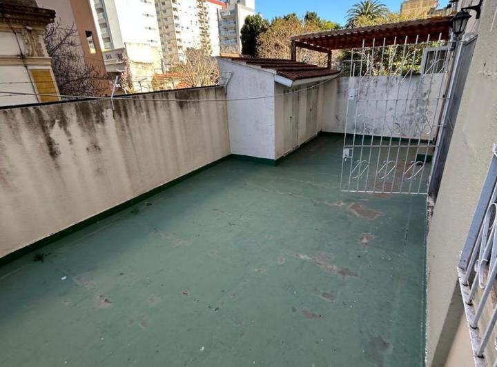 Alquiler departamento 2 ambientes Bernal Centro. 5