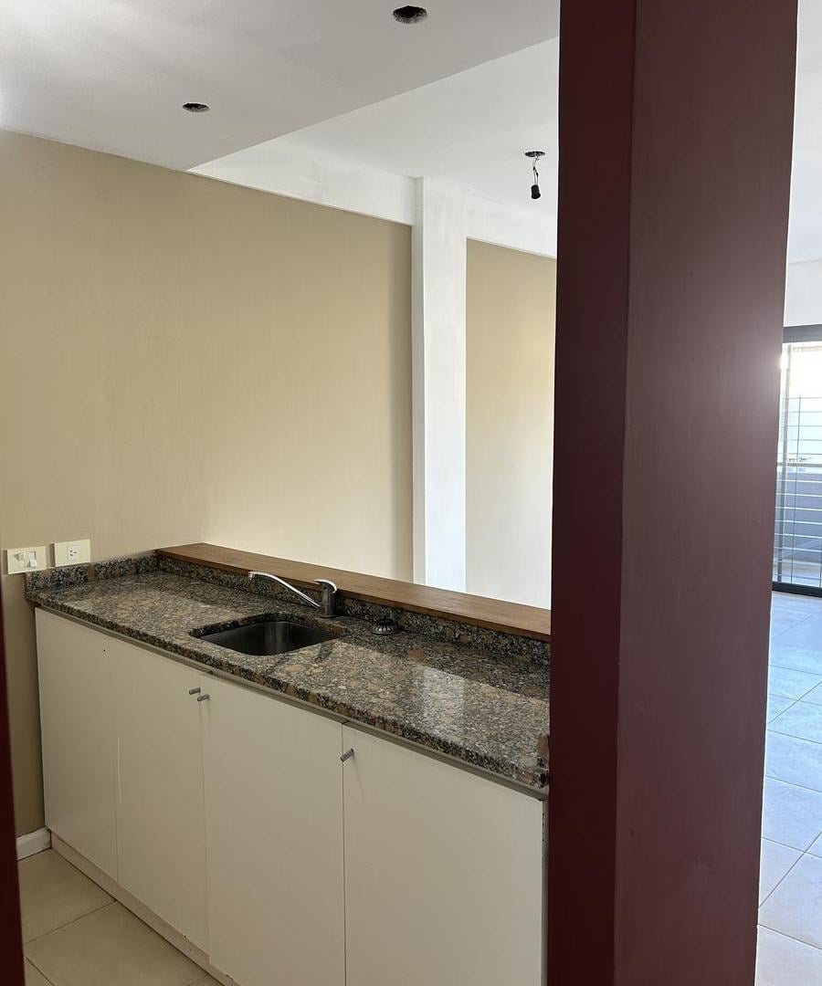 Foto de Alquiler Departamento 2 Ambientes Bernal, imagen 4