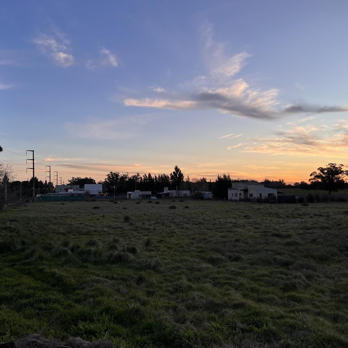 VENTA LOTES DE 1000 a 2000 M2 CON ESCRITURA BARRIO ABIERTO LA MERCED 515 y 149 LA PLATA