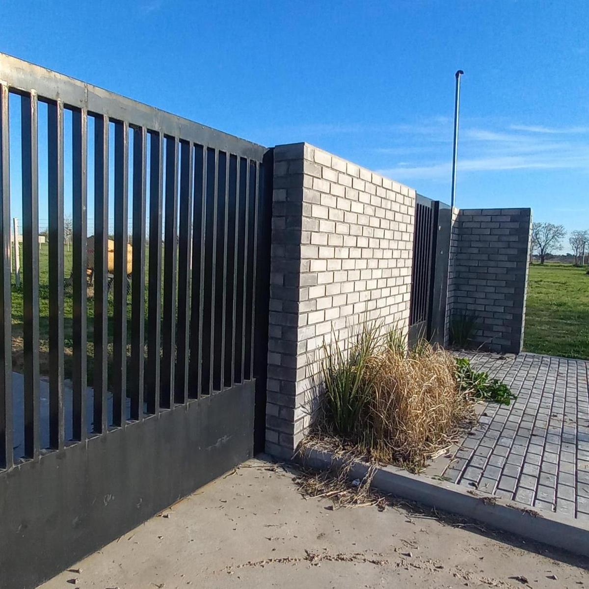 Terreno en  barrio Senderos, 501 y 161, sector cerrado