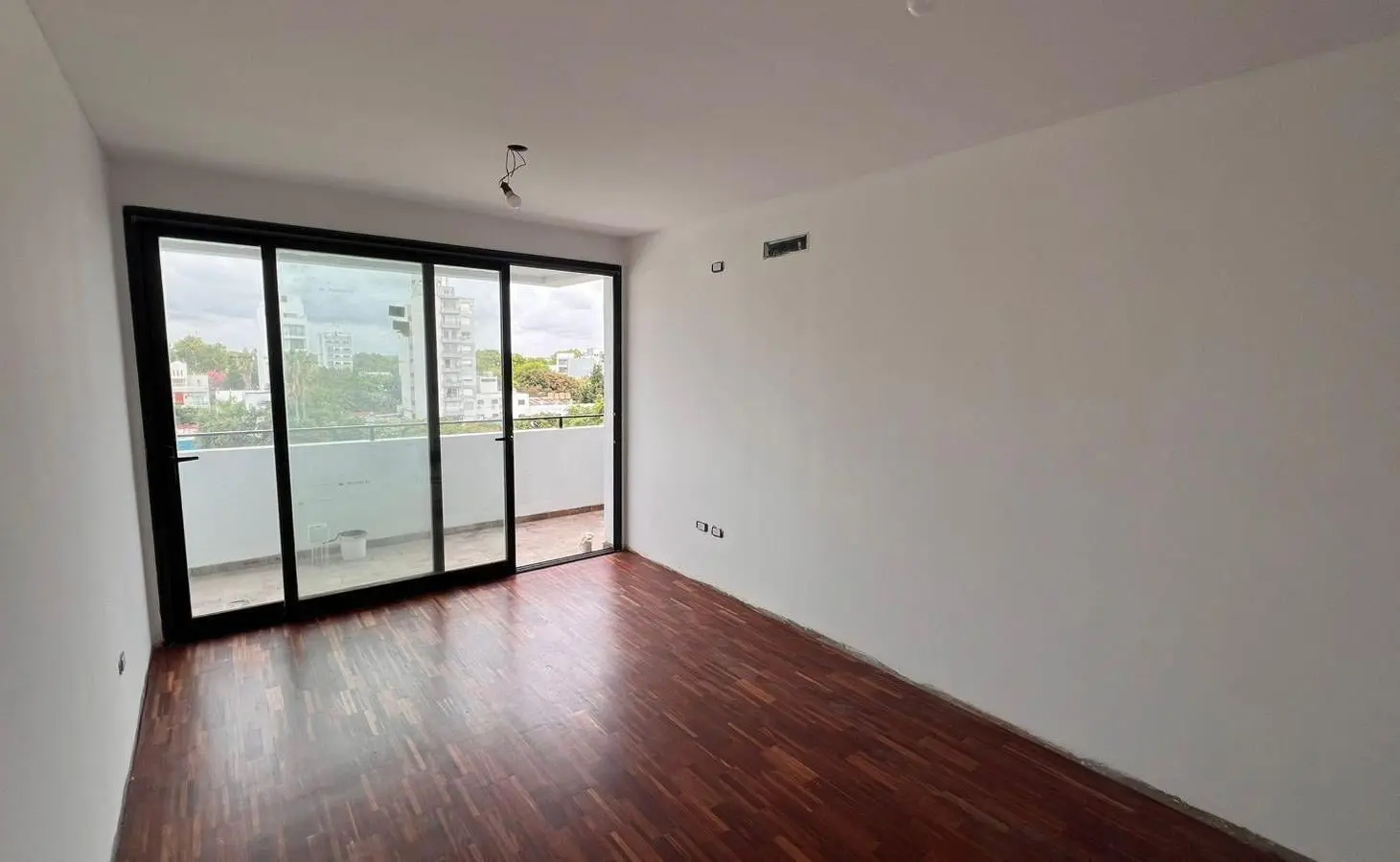 Monoambiente en Venta Calle 3 entre 61 y 62, La Plata 1