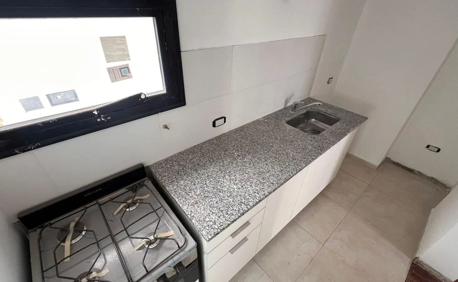 Monoambiente en Venta Calle 3 entre 61 y 62, La Plata 5