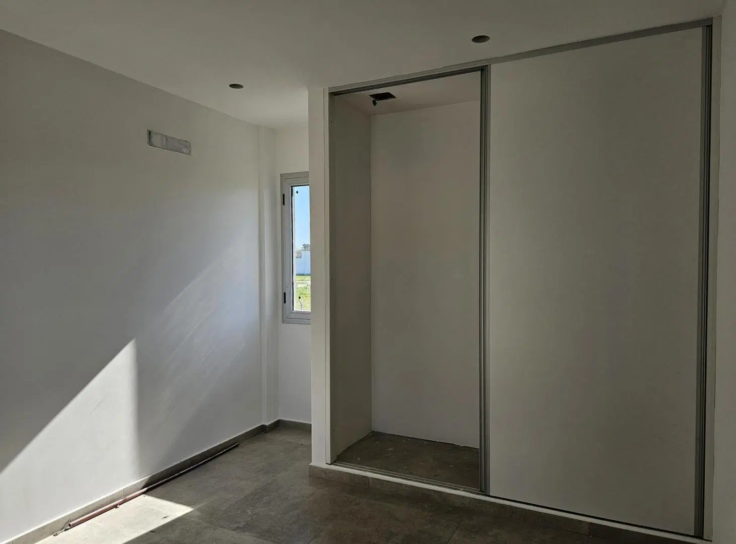 VENTA - DUPLEX 2 DORM EN COMPLEJO CERRADO A ESTRENAR- CALLE 139 y 505 - DON CARLOS - LA PLATA 1
