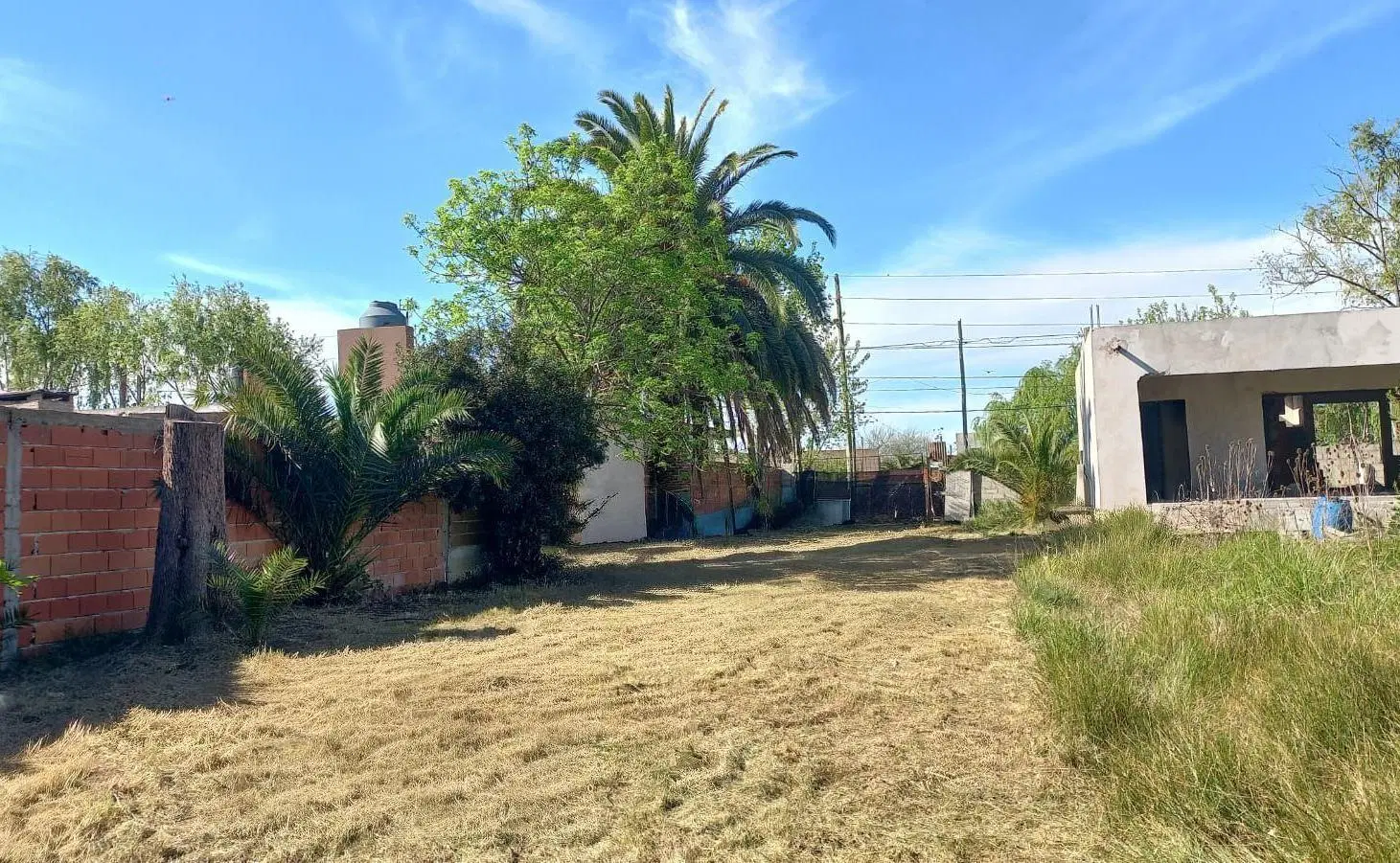 Terreno en Villa Castells, 10 x 60 metros, escritura 4