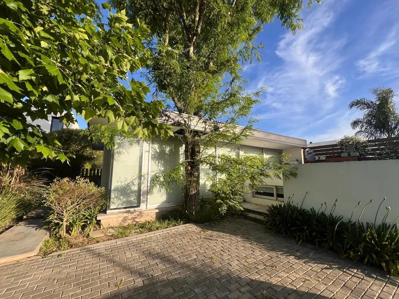 CASA EN ALQUILER - BARRIO PRIVADO EL CAUCE 133 y 478 - 2 DORMITORIOS 5