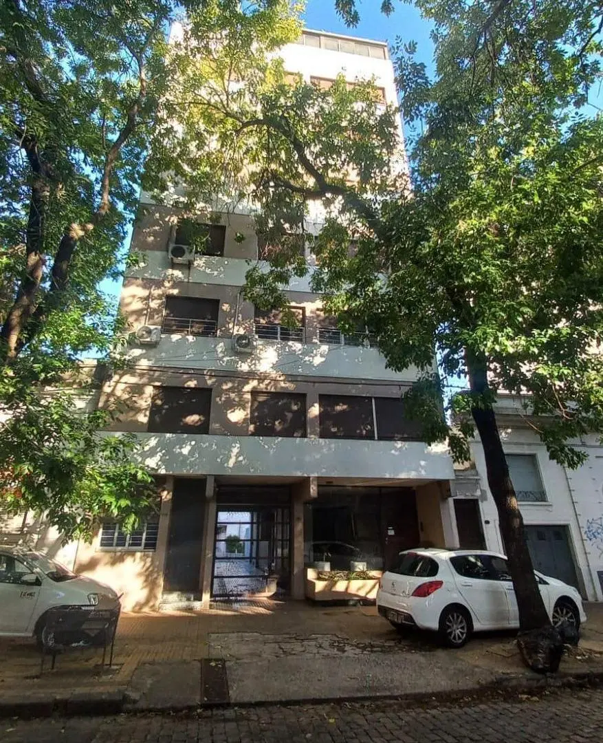 Departamento de dos dormitorios con cochera en 62 entre 13 y 14, La Plata 2