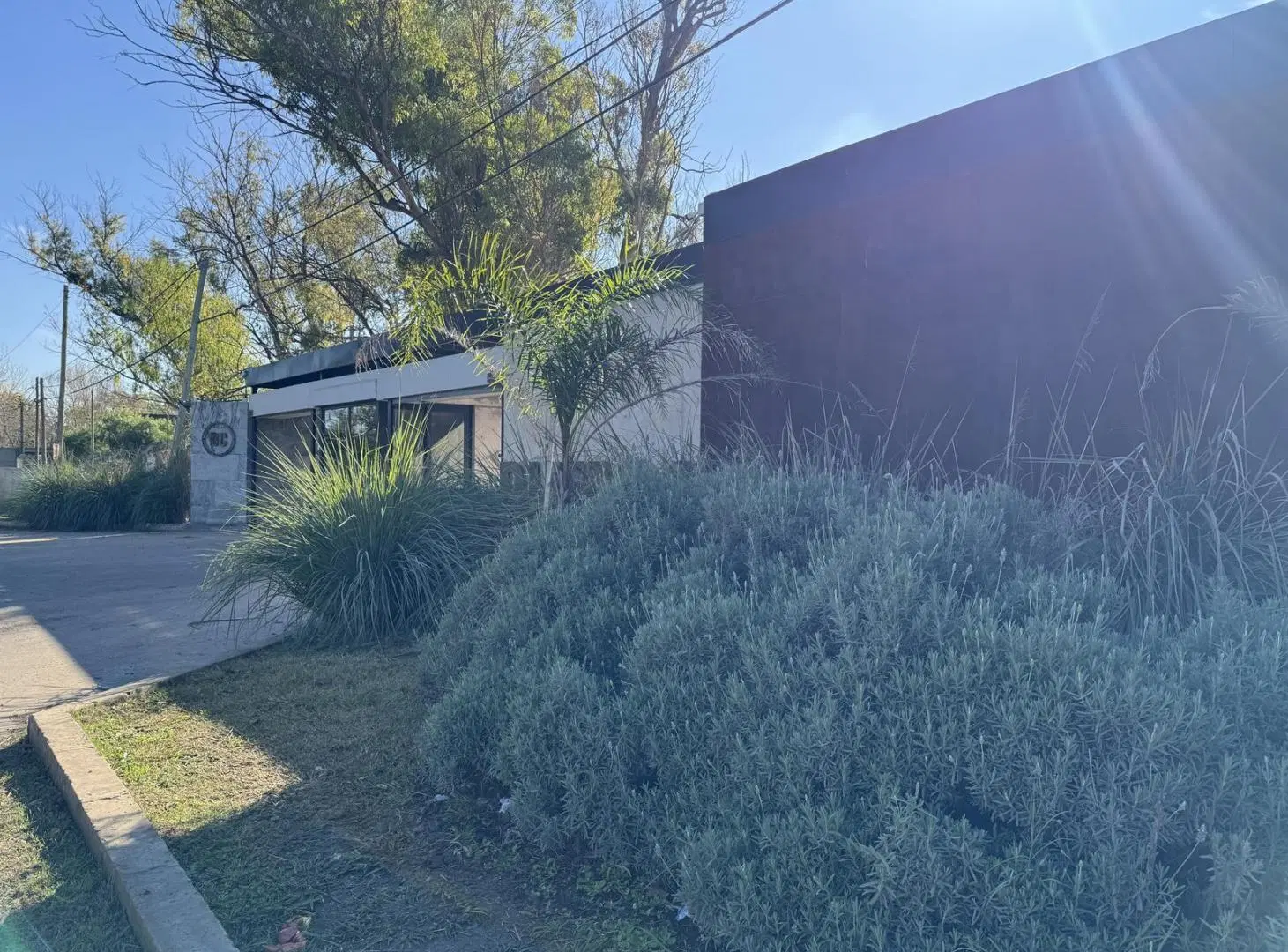 Lote en venta de 401 m2 en Barrio cerrado Pueblo DC I, calle 133 entre 505 y 506 5