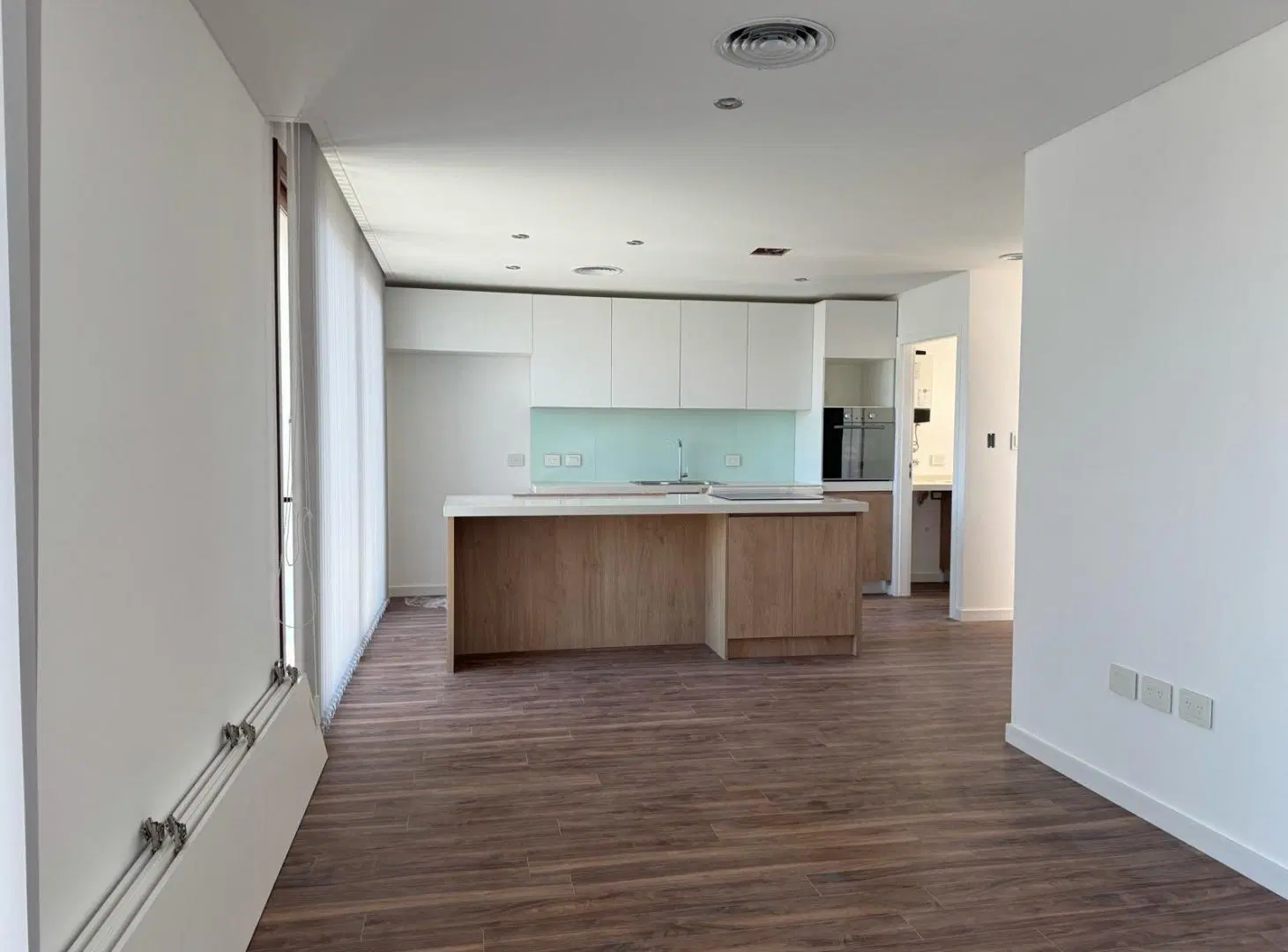 PISO - DEPARTAMENTO PREMIUM DE 3 DORM - COCHERA EN PLAZA AZCUÉNAGA-AV. 19 e/ 44 y 45 - La Plata 5