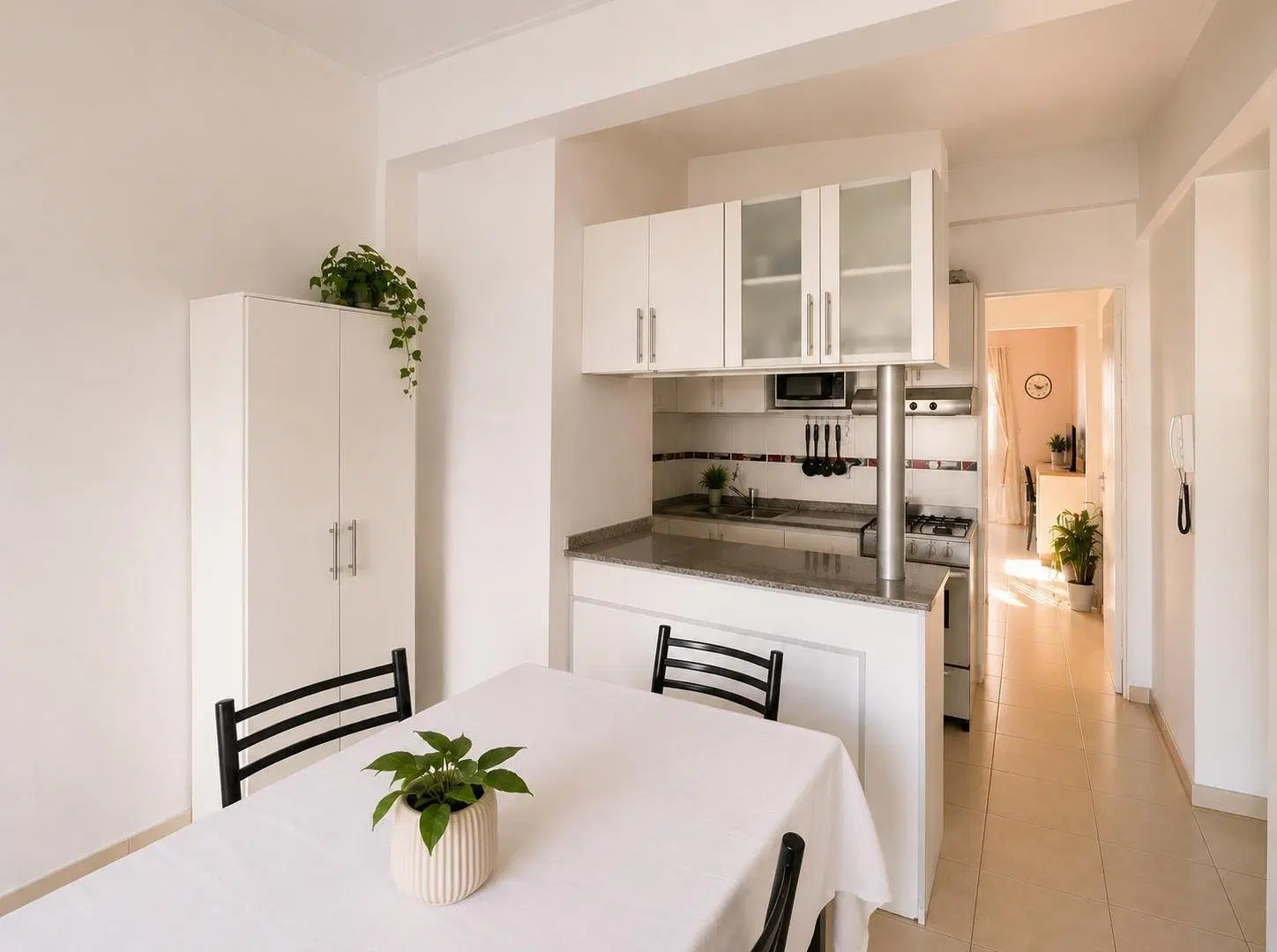 VENTA DEPTO 1 DORM. PLANTA BAJA AL FRENTE - PATIO Y COCHERA - Calle 20 e/ 32 y 33 La Plata 1