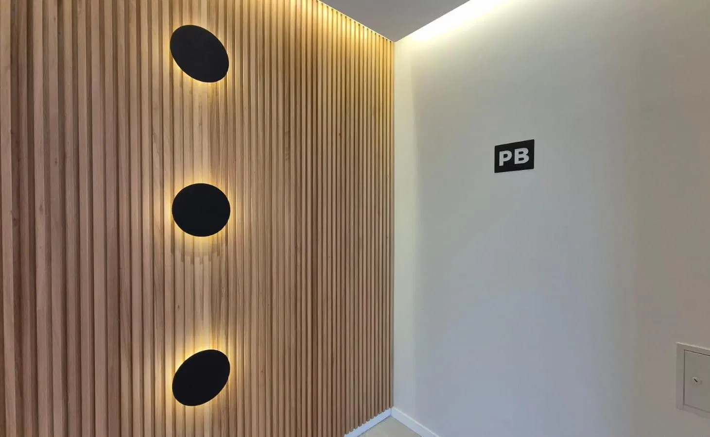 Departamento a estrenar, Semipiso 1 Dormitorio + Cochera 8 vo piso ALARO 3