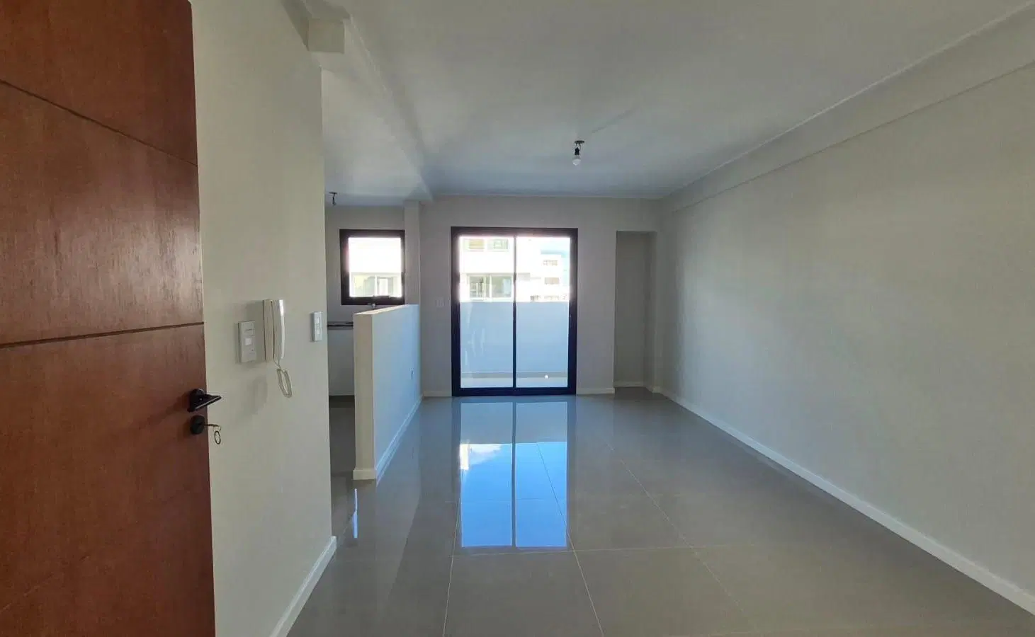 Departamento a estrenar, Semipiso 1 Dormitorio + Cochera 8 vo piso ALARO 8