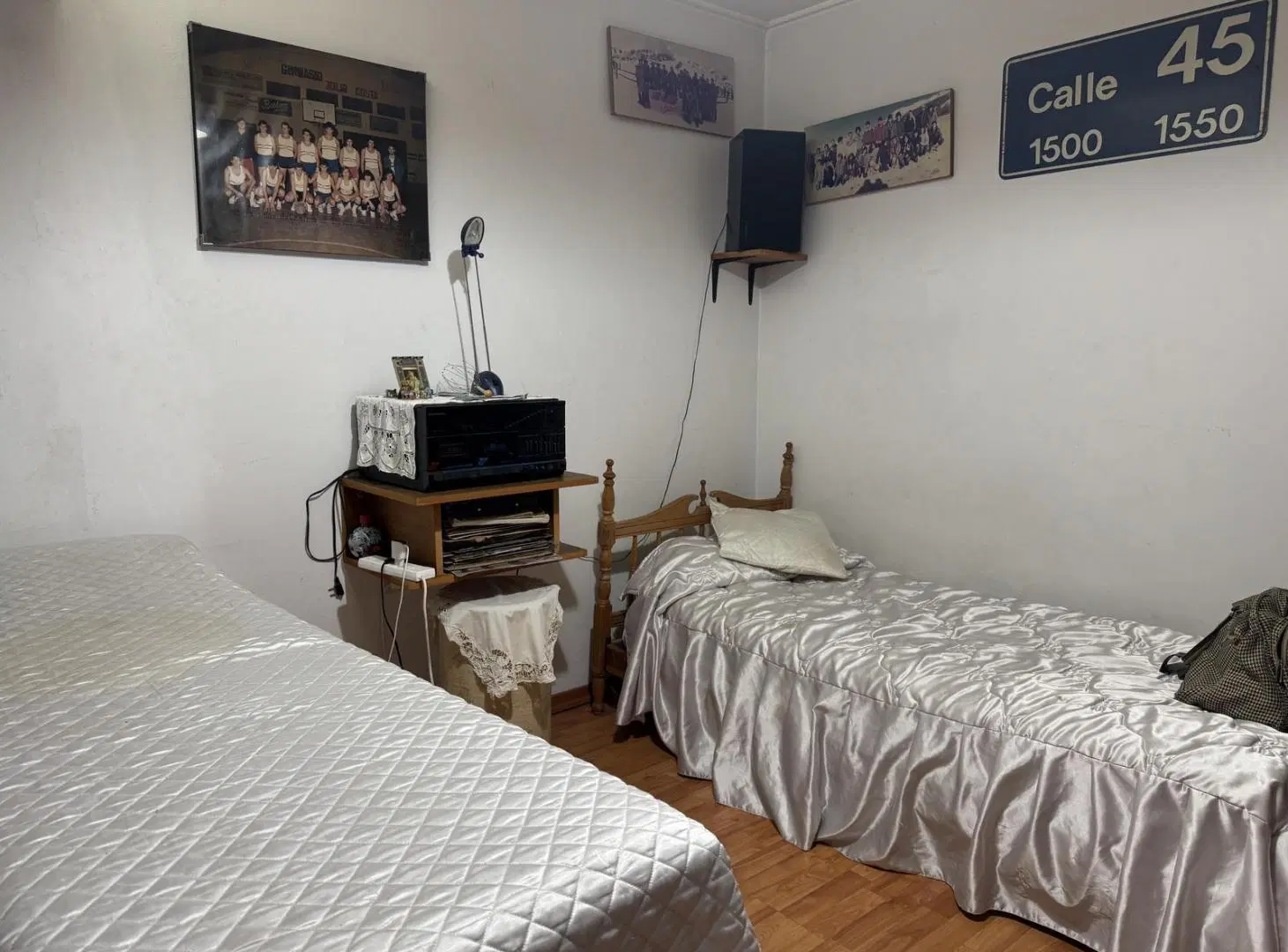 PH,TIPO CASA,3 DORM COCHERA PZA 19 de Nov (44 Y 25) LA PLATA 2