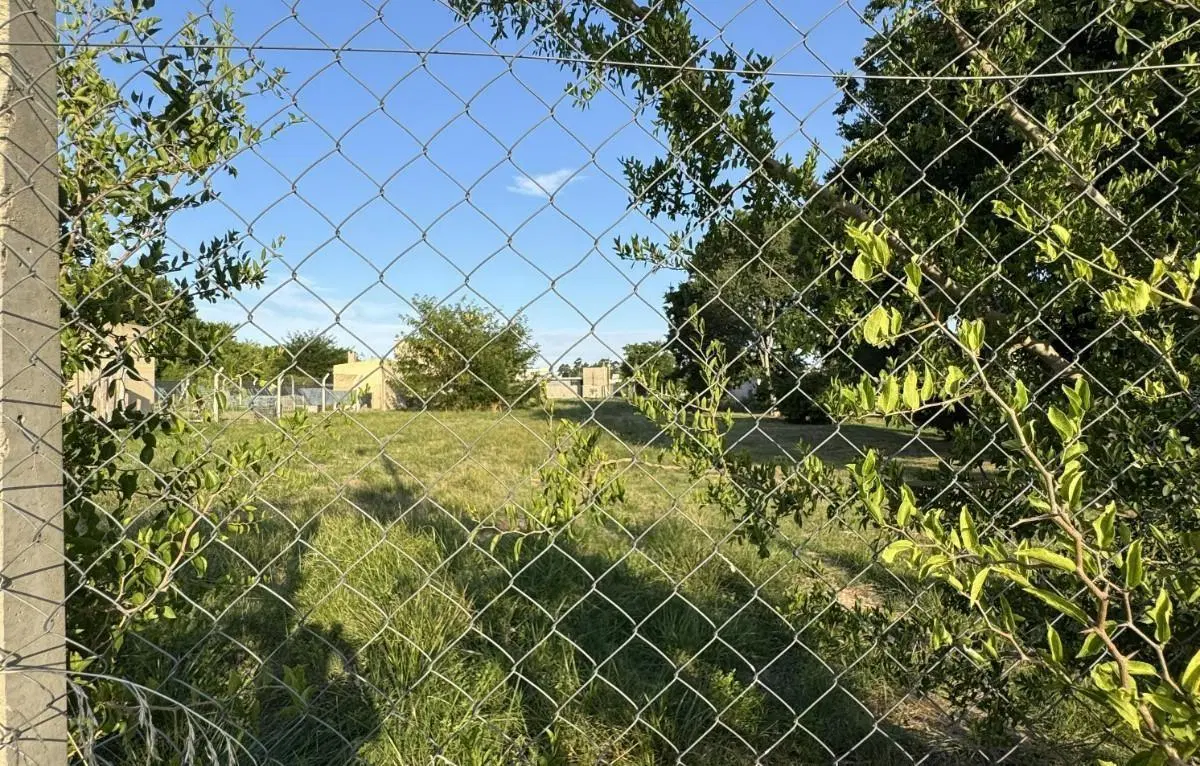Oportunidad. Lote en venta, Apto Banco, en Barrio La Chiquita calle 135 y 446, City Bell 4