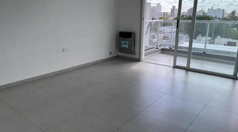 Semipiso 1 Dormitorio con Cochera y Baulera | Apto Crédito | La Plata 2