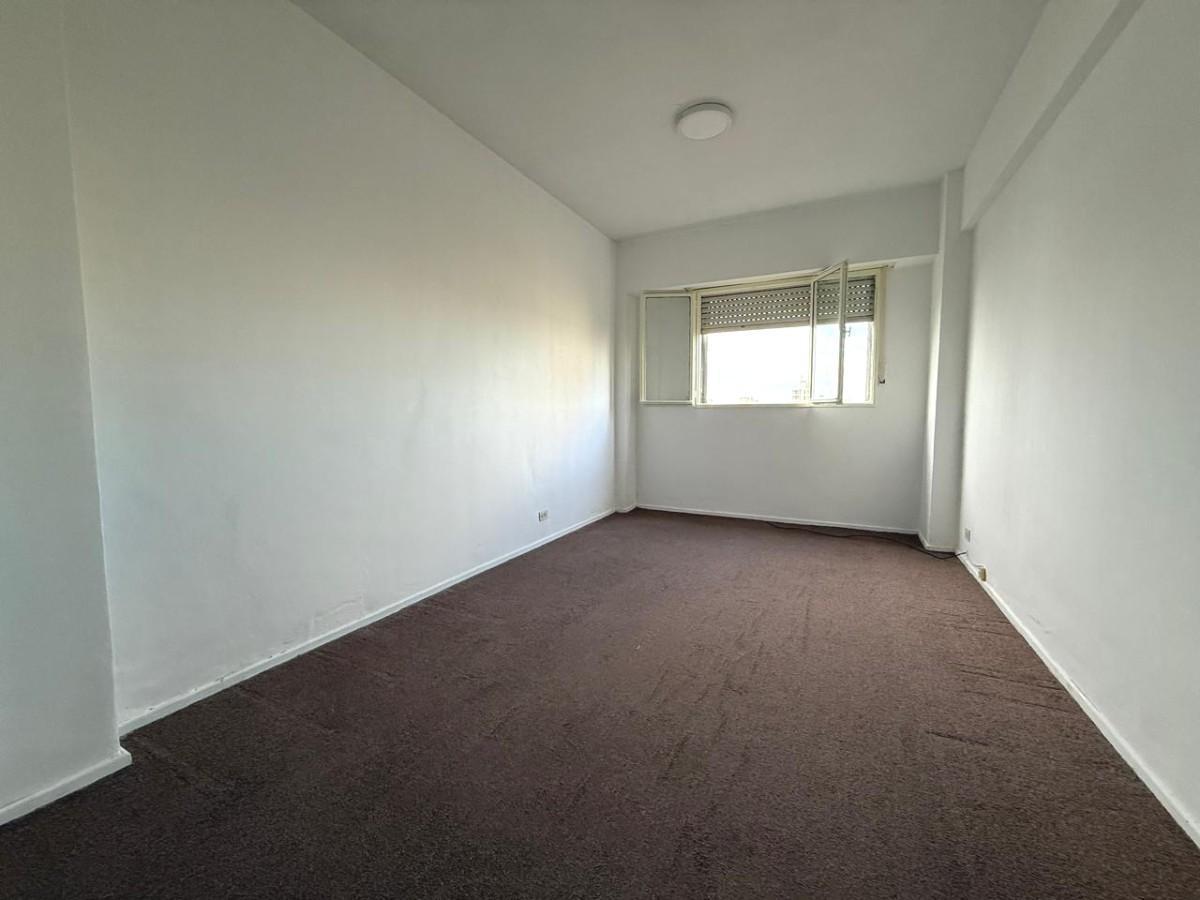Foto de VENTA DEPARTAMENTO 3 DORM -CALLE 7 ESQUINA 63 - LA PLATA - IDEAL, imagen 4