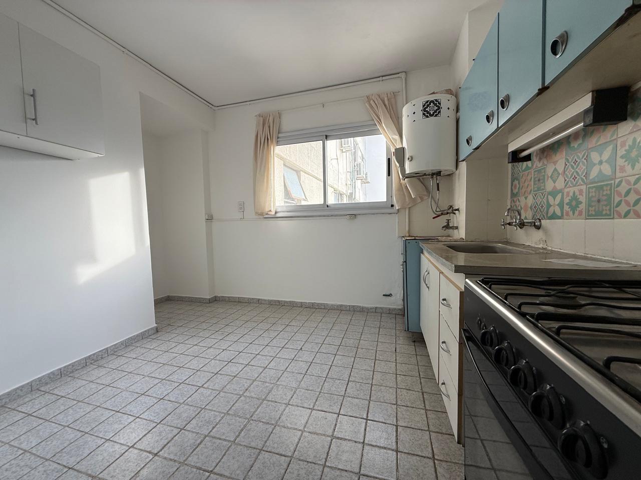 Foto de VENTA DEPARTAMENTO 3 DORM -CALLE 7 ESQUINA 63 - LA PLATA - IDEAL, imagen 3