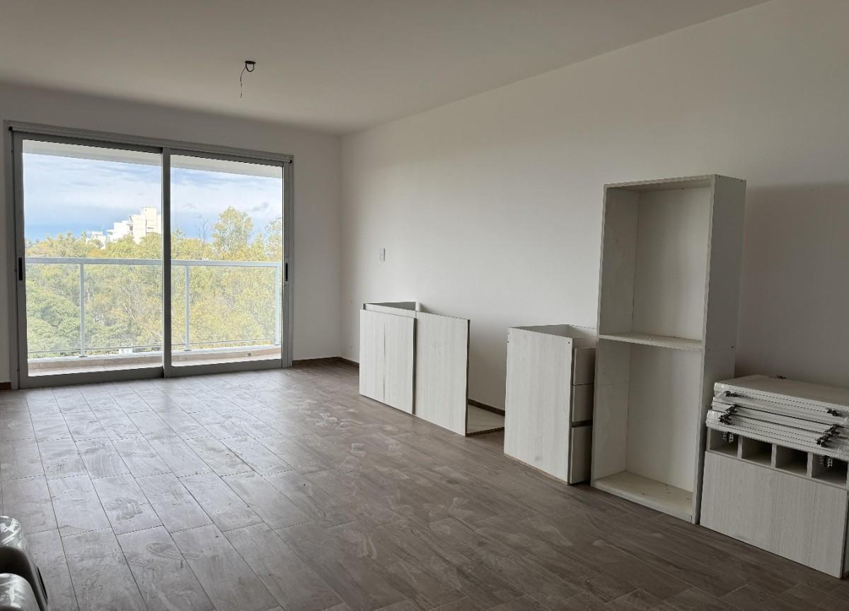 Foto de EXCEPCIONAL DEPARTAMENTO TRIPLEX EN VENTA | 3 DORMITORIOS | FRENTE, imagen 5