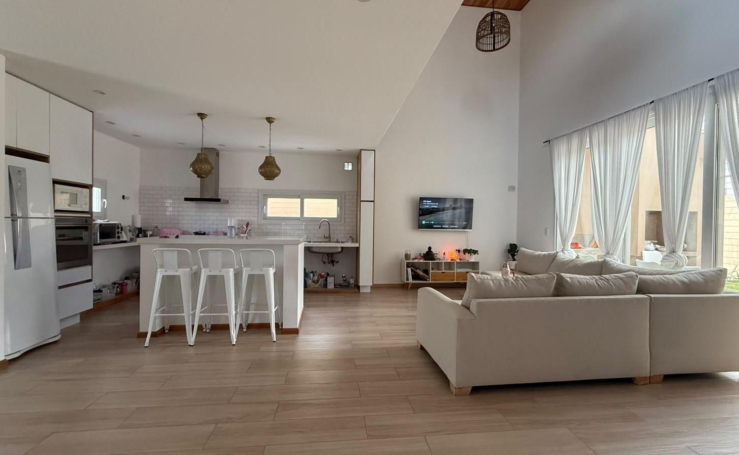 Foto de VENTA CASA 4 DORM-PARQUE -140 E 505 BIS Y 506 - ALTOS DE DON CARLOS I, imagen 2