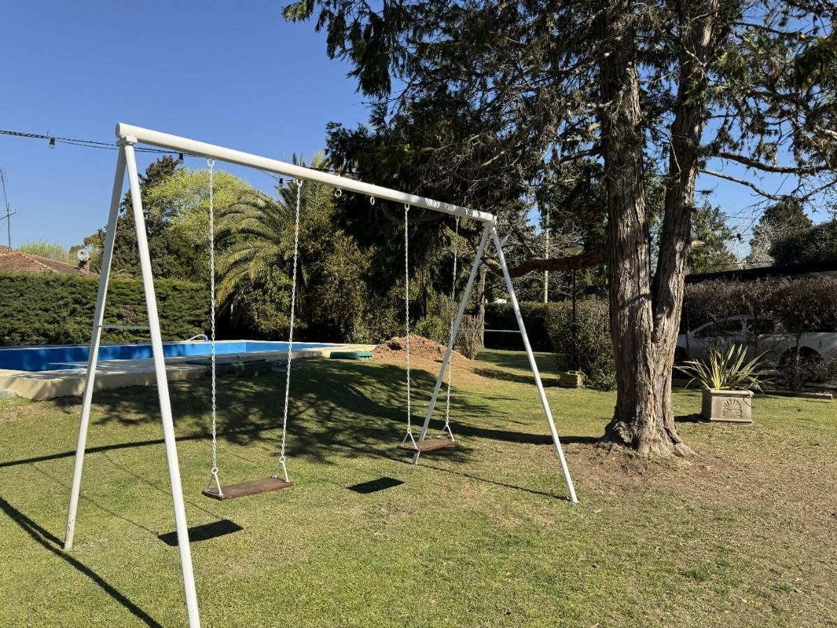 Foto de Casa en venta, 3 dormitorios, una planta s/ lote de 2.152 m2 | Calle, imagen 3