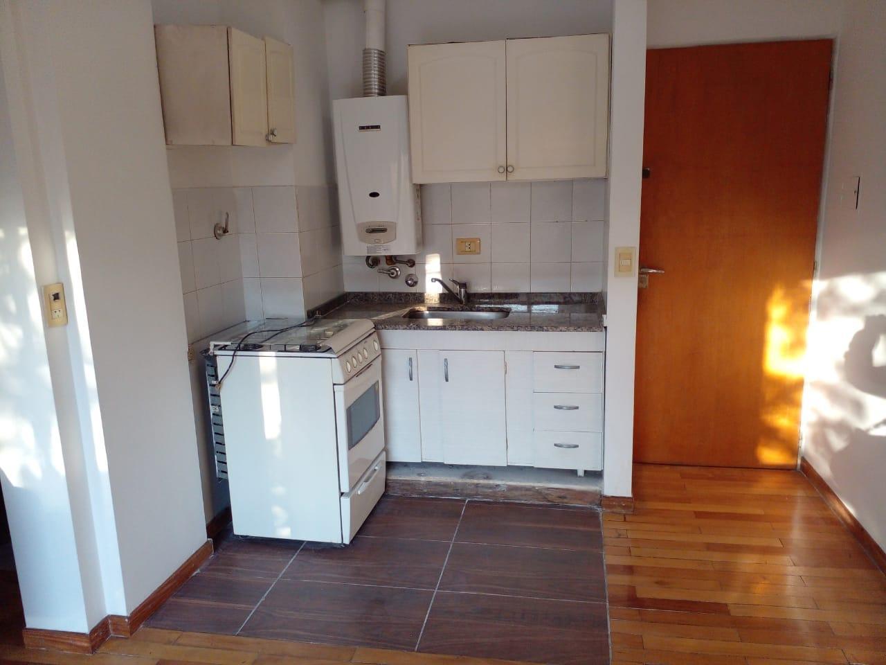 Foto de ALQUILER - Bv. Oroño / Santa Fe - 1 dorm, imagen 5