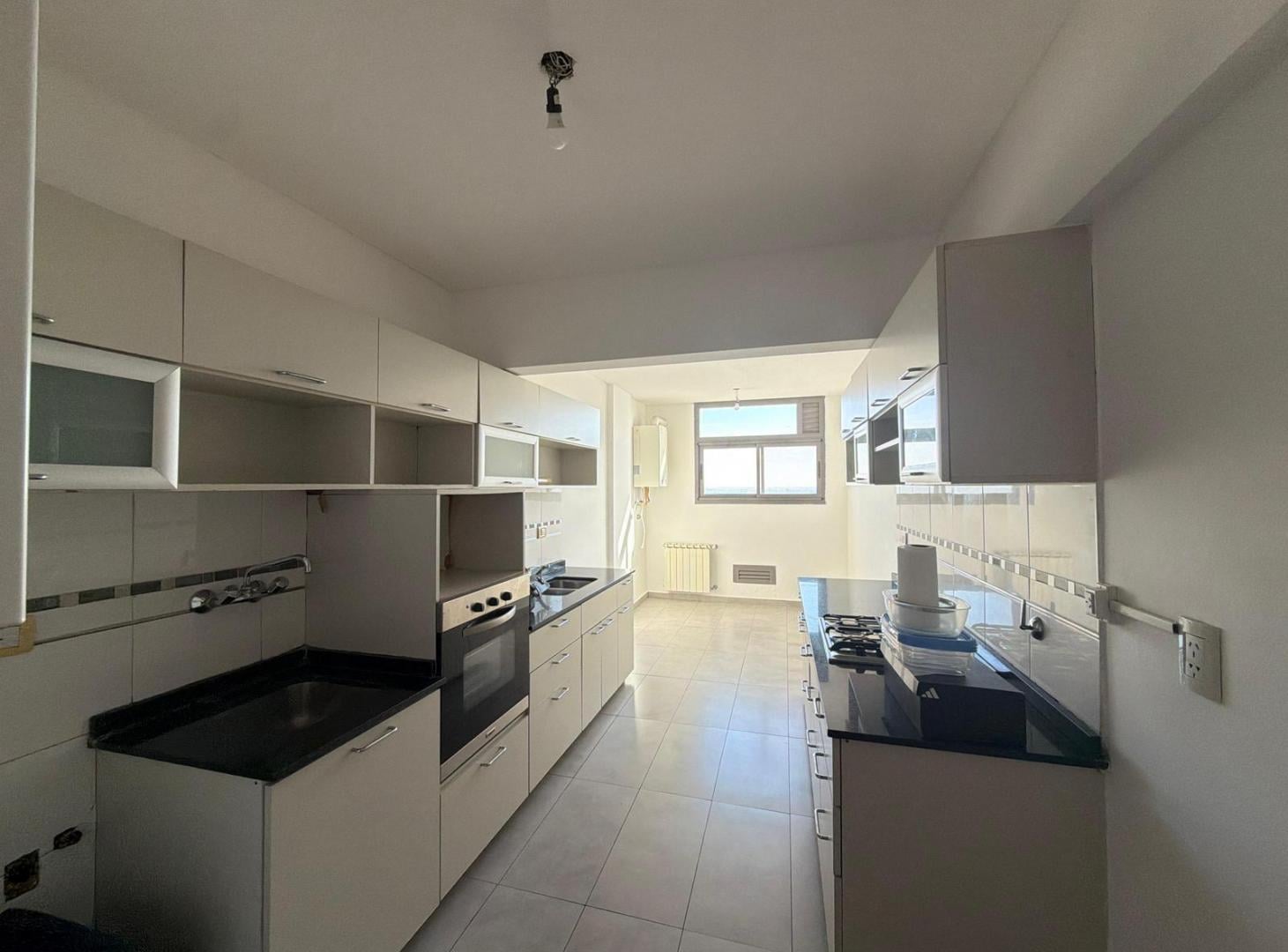 Foto de ALQUILER - San Martin / Catamarca - 3 dorm c/ cochera doble - Amenities, imagen 3