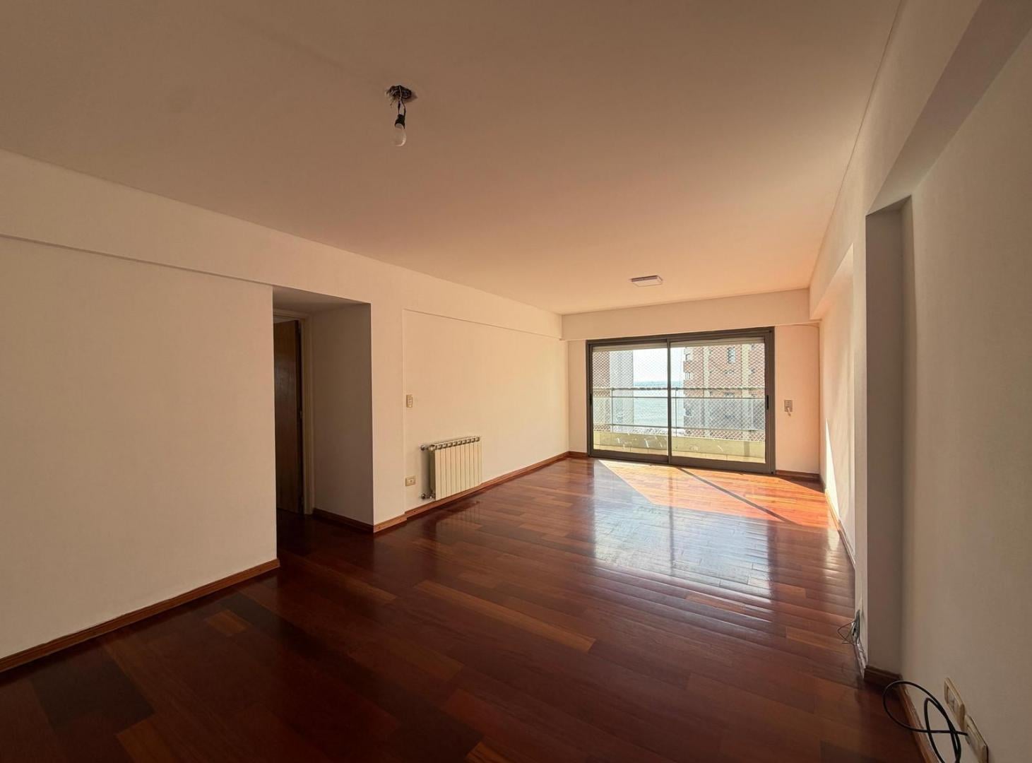 Foto de ALQUILER - San Martin / Catamarca - 3 dorm c/ cochera doble - Amenities, imagen 2