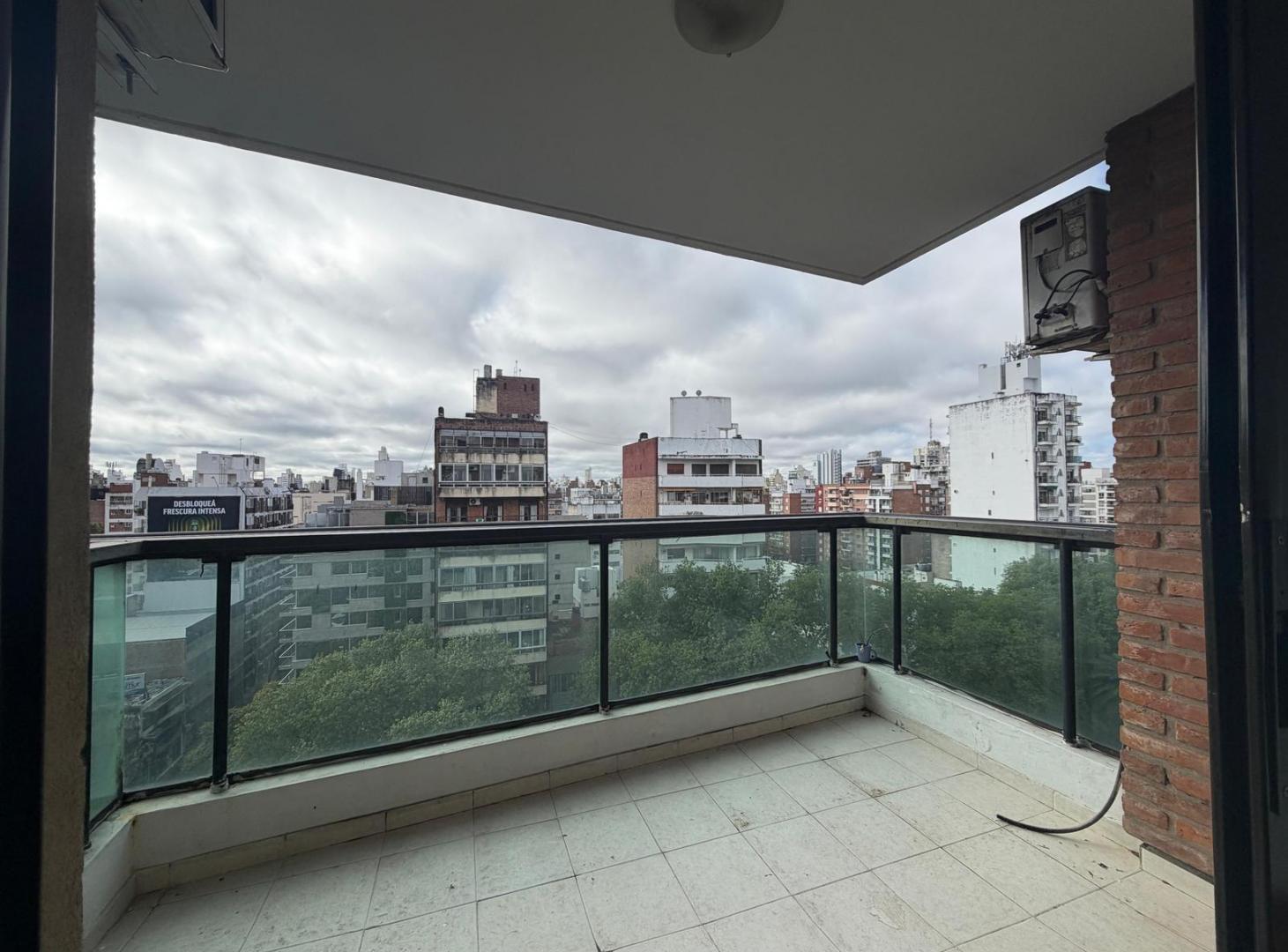 Foto de ALQUILER - Bv. Oroño / Salta - 2 dorm c/ coch, imagen 3