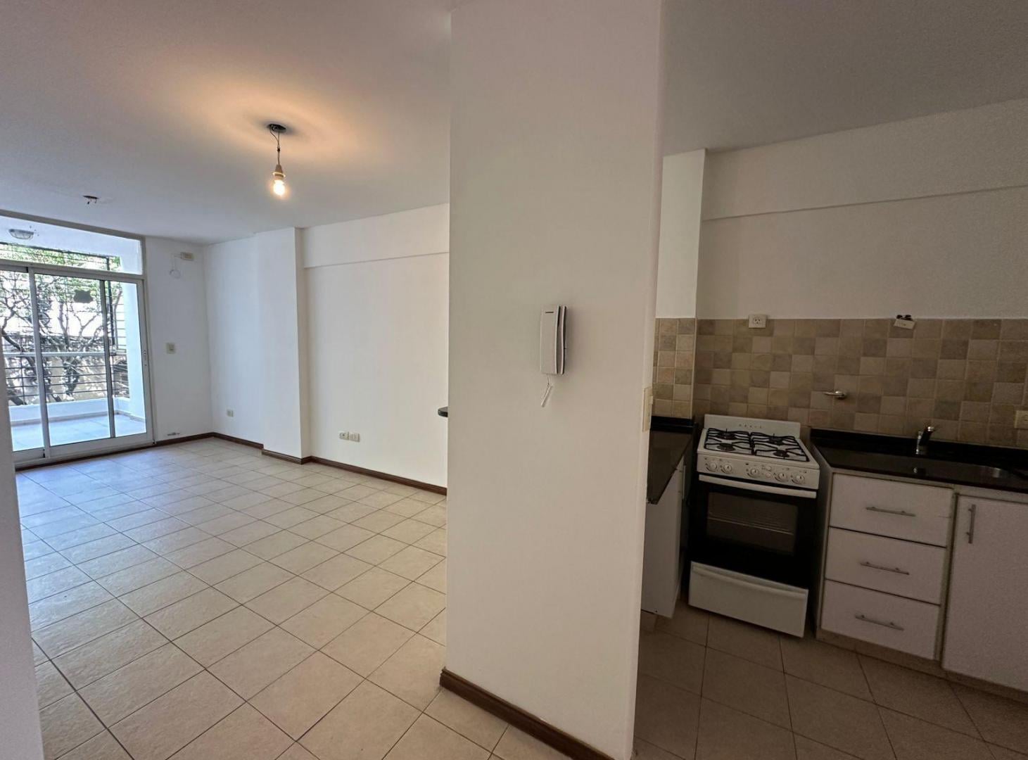 Foto de ALQUILER - Zeballos / Balcarce - 1 dorm, imagen 1