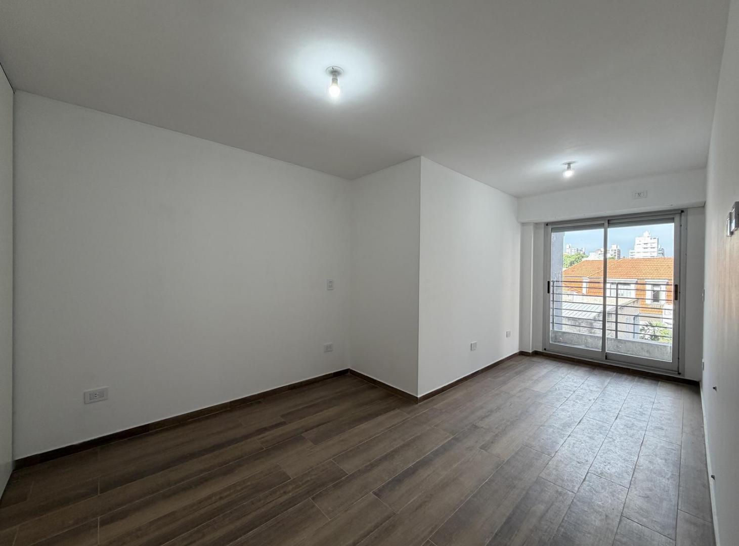 Foto de VENTA - Córdoba / Suipacha - 05 01, imagen 2