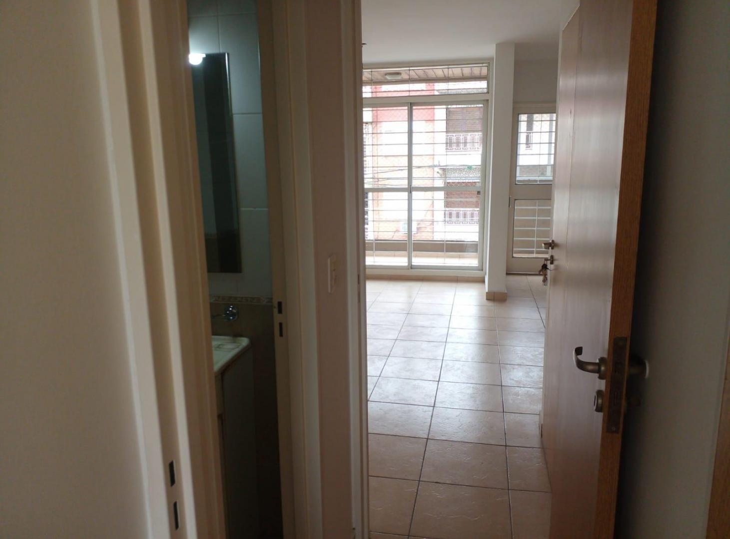 Foto de la propiedad en Mendoza / Servando Bayo - 1 Dorm, Echesortu, Rosario