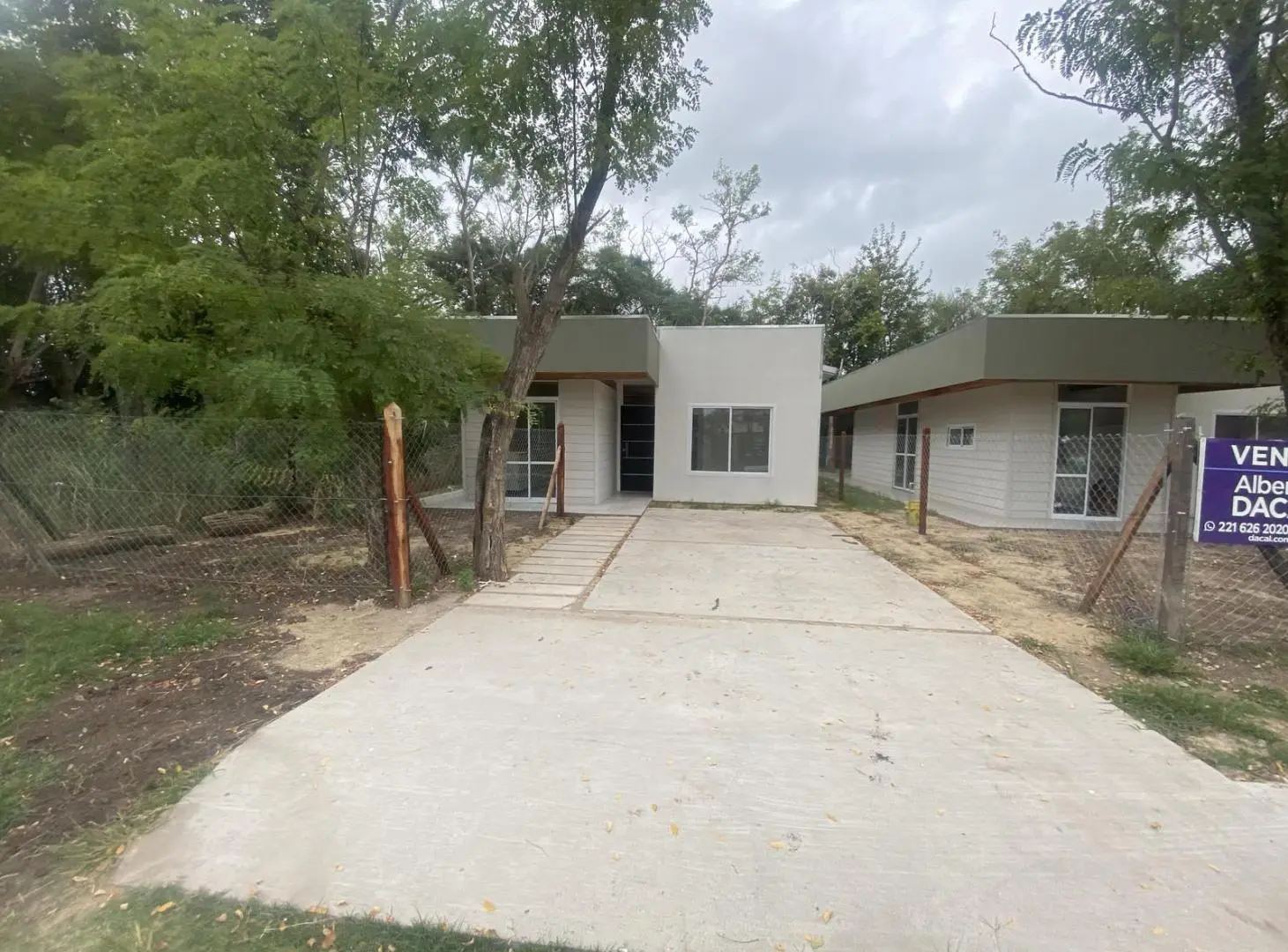 Casa a estrenar 2 dormi en barrio cerrado Garden sobre ruta 36 altura Arturo Segui 3