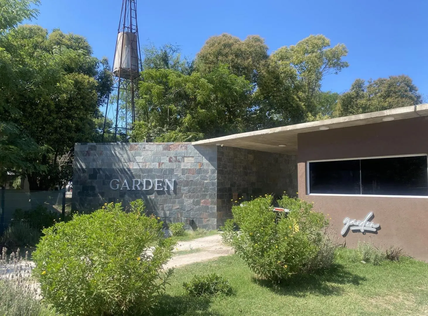 Casa a estrenar 2 dormi en barrio cerrado Garden sobre ruta 36 altura Arturo Segui 2