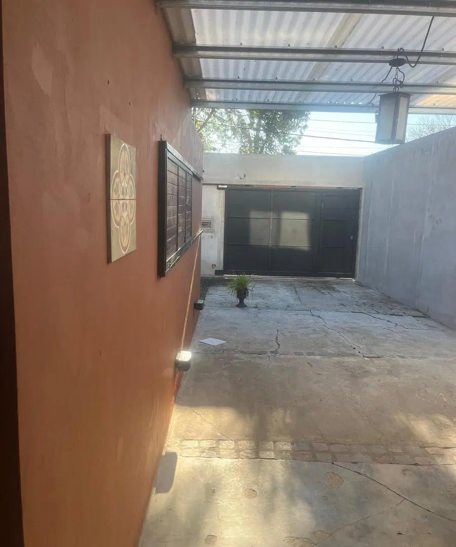 Casa en Los Hornos 3