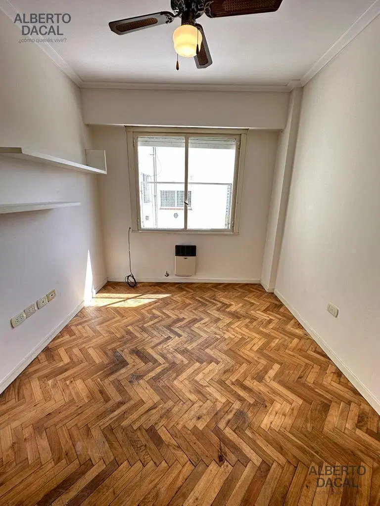 Departamento 51 Nº 664 entre 8 y 9 6to B 2