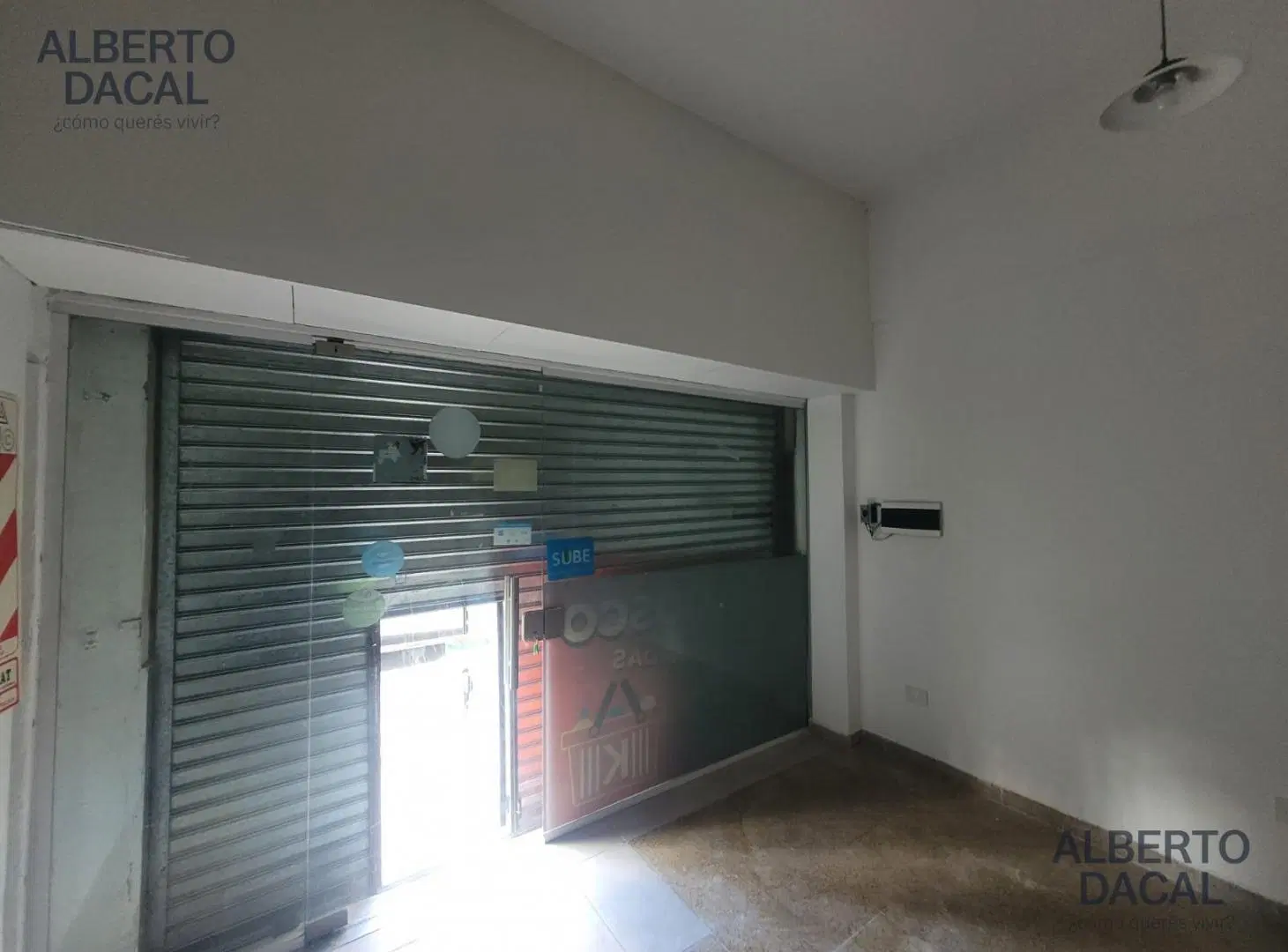 Local comercial en calle 8 4