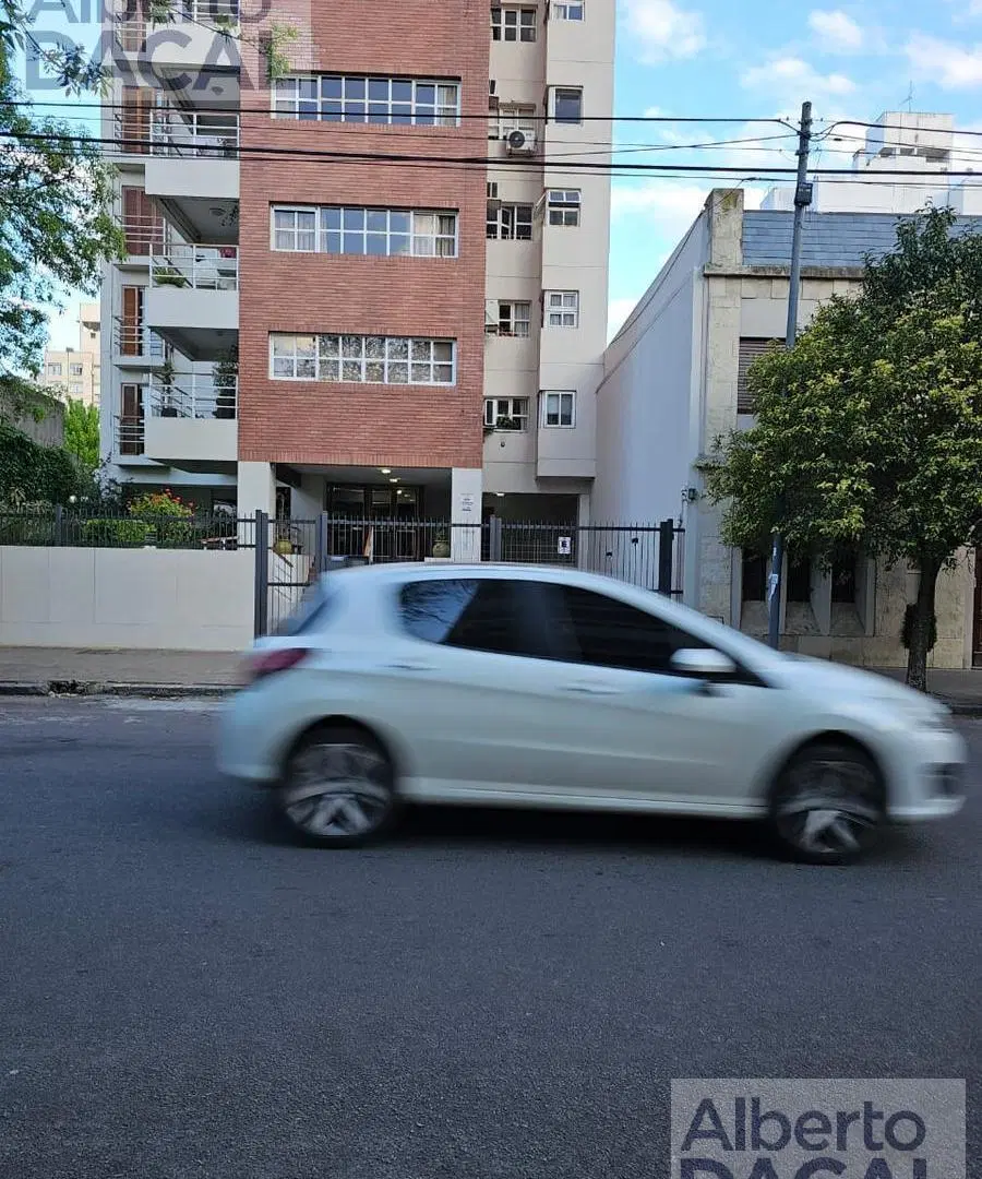 Cochera - Microcentro 4