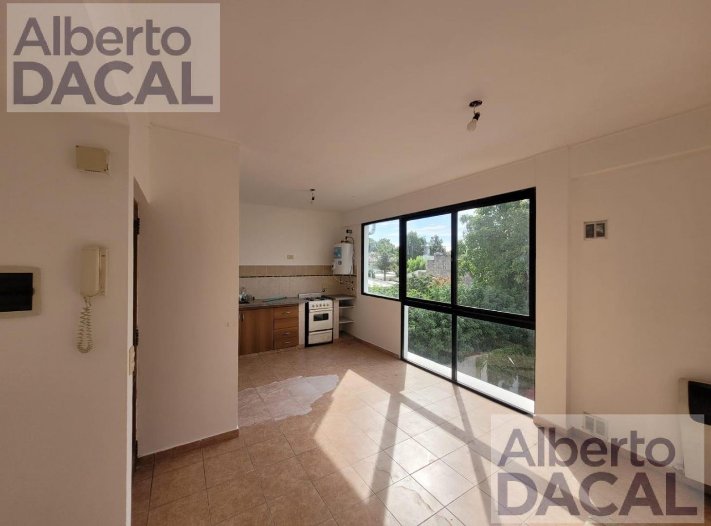 Foto de Departamento de 1 dorm, con cochera en zona norte, imagen 5