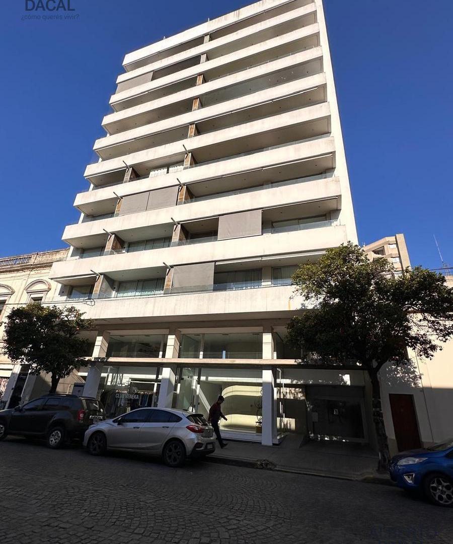 Foto de Departamento en alquiler en La Plata, imagen 1