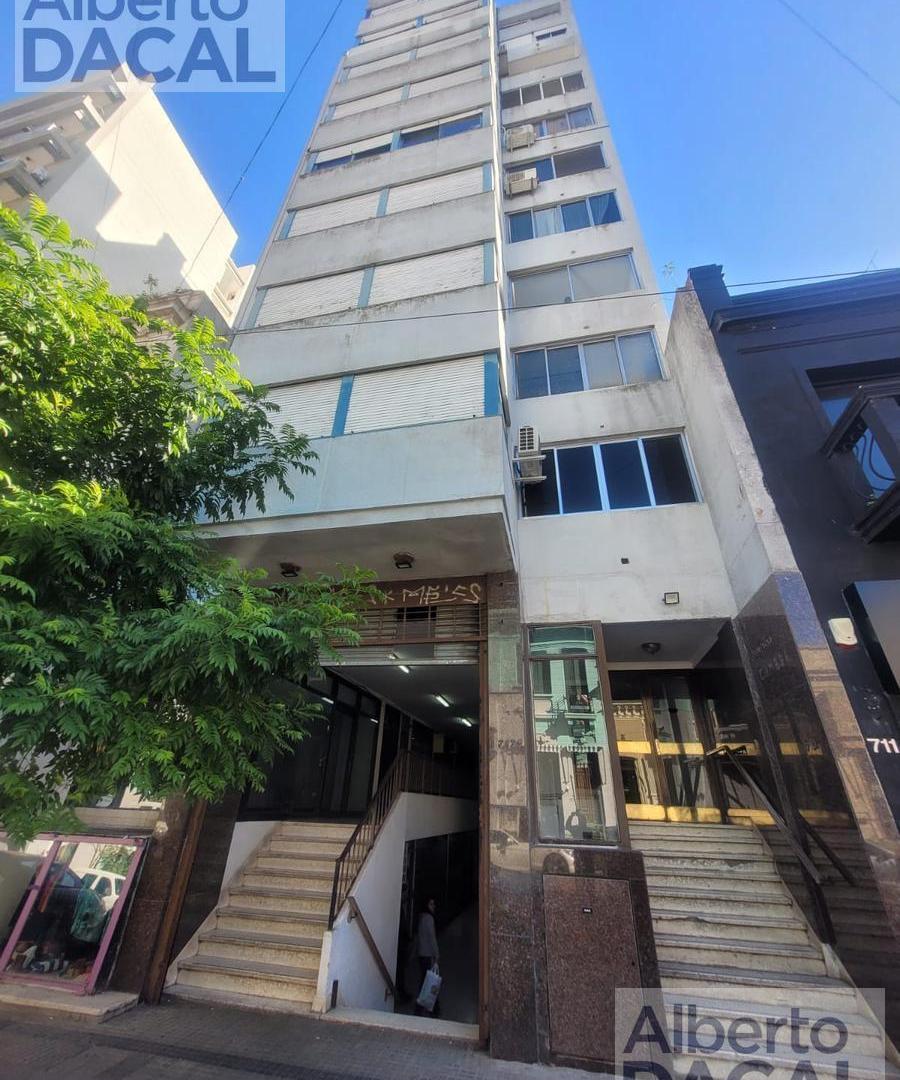 Foto de Departamento 3 dormitorios, 2 baños completos pleno centro, imagen 1