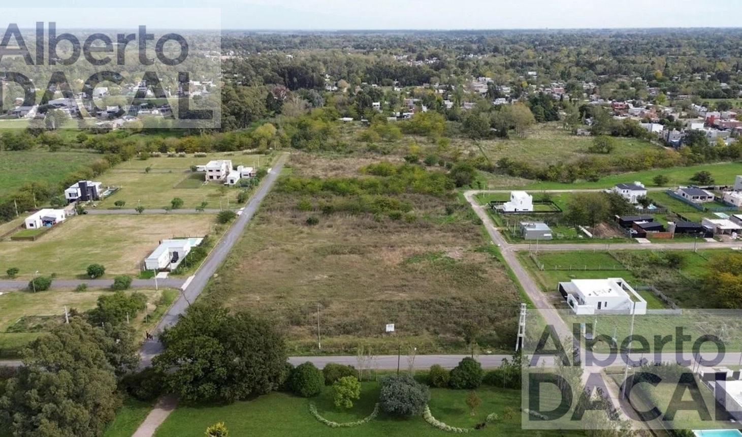 Foto de Fracción en venta - City Bell - 446 y 135, imagen 2